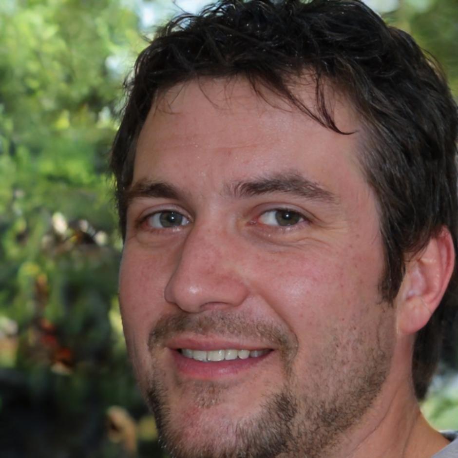 Tomislav Vukić, financijski analitičar
